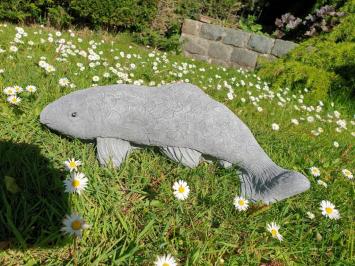 Koi-Karpfen, Gartenstatue