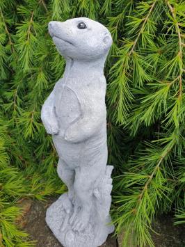 stokstaartje , tuinbeeld