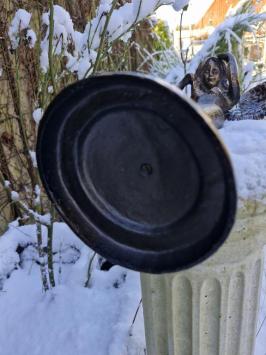 Stehender Engel aus Gusseisen