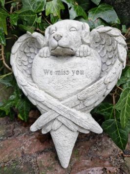 Grafdecoratie voor een hond , beton