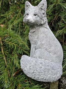 Fuchs-Gartenstatue, Beton
