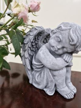 Engel, Sophie, Gartenstatue