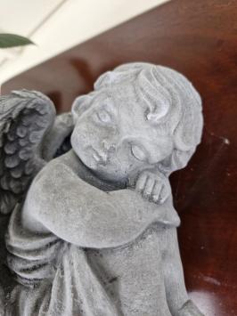 Engel, Sophie, Gartenstatue