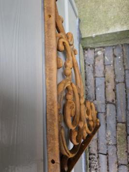 Prachtige Set grote gietijzeren plankdragers , rustiek Bruin .