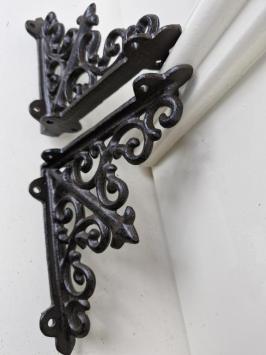 hoekijzer , plankdrager