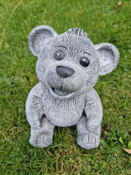Gartenstatue eines Bären, Beton
