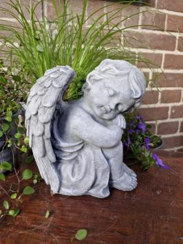 Engel, Sophie, Gartenstatue