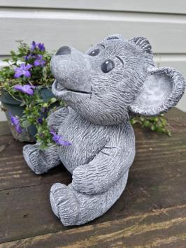 Gartenstatue eines Bären, Beton