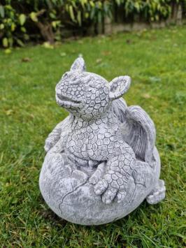 Drachengartenstatue aus Beton