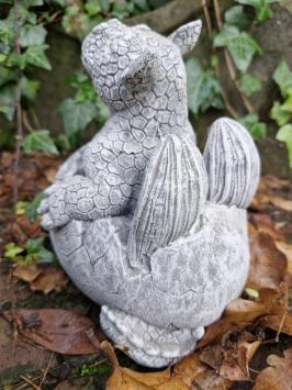 Drachengartenstatue aus Beton