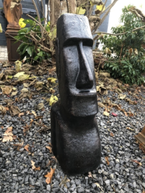 MOAI XXL, große Steinskulptur, von den Osterinseln, dunkelbraun