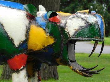 Beeld Nijlpaard ''Bamba'' - 50 x 80 cm - Metalen Kunstwerk - Kleurrijk