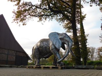 Olifant XXL - uniek object - volledig metaal