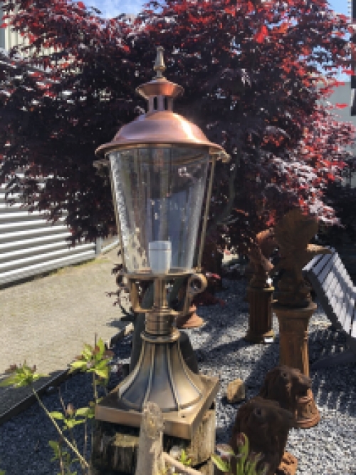 Lamp messing-koper rond glas op voet, geweldige uitstraling!!