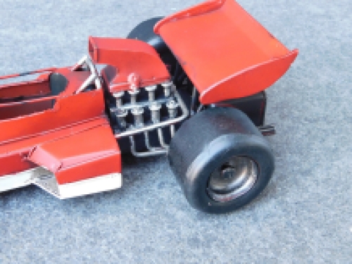 Formule 1 racewagen, metaal, handgemaakt!!
