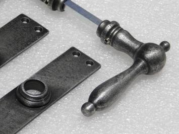 Türbeschlagset – Türgriffe Cambridge + Türschilder Blanco BB 72 – Gusseisen, verzinkt