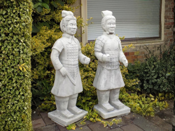 2er-Set Japanischer Krieger – 125 cm – Stein – Weiß/Grau