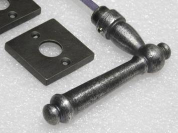 Set Türgriffe Windsor + Türgriffrosetten, quadratisch – Gusseisen, verzinkt