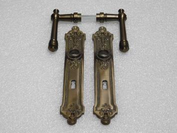Montel Türgriffset + lange Türplatten BB 72 – patiniertes Messing
