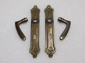 Set Deurbeslag Nosta – Klinken + Lange Deurplaten BB 72 – Antiek Messing
