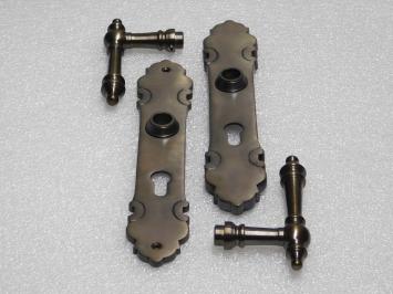 Montreux Türgriffset + Türplatten PZ 92 – Dunkel patiniertes Messing