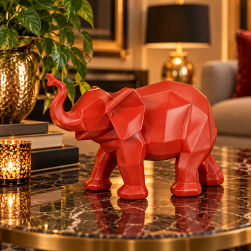 Beeld van een rode olifant , olifant