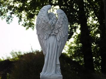 Gartenfigur „Engel mit Flügeln auf Sockel“ – 127 cm – Stein