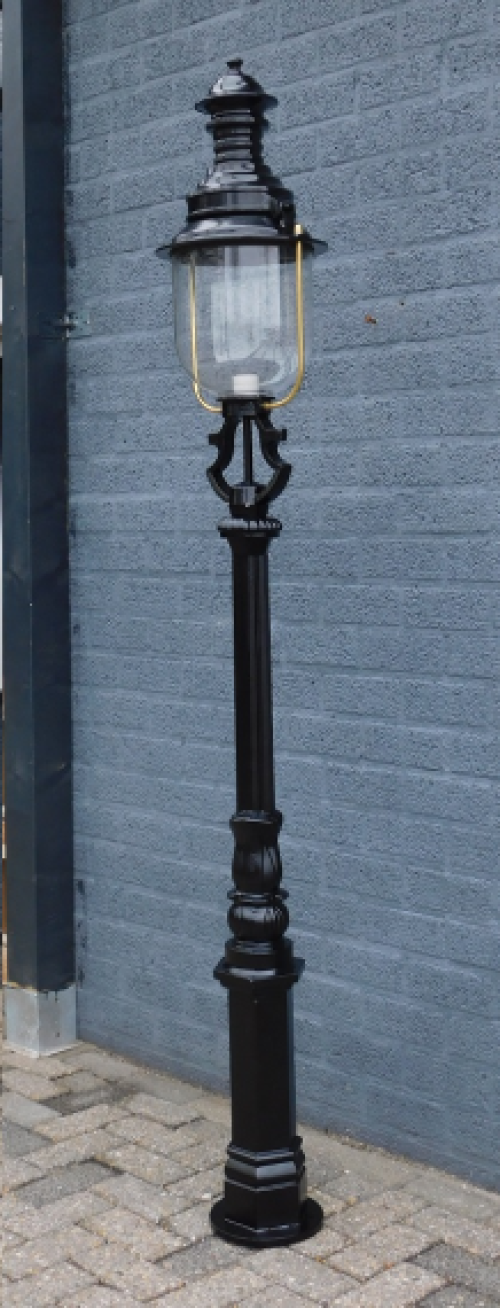 Lantaarn 'Max' - buitenlamp, staande lantaarn, zwart