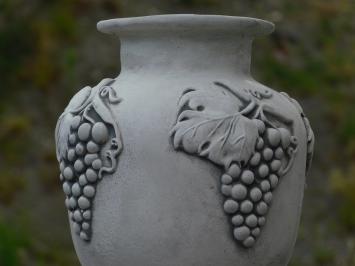 Gartenvase Weintrauben auf Sockel - 54 cm - Stein
