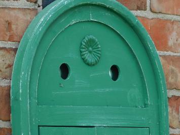 Spiegel met houten frame en deurtjes - vintage green